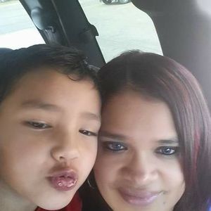 Meet your Posher, Connie